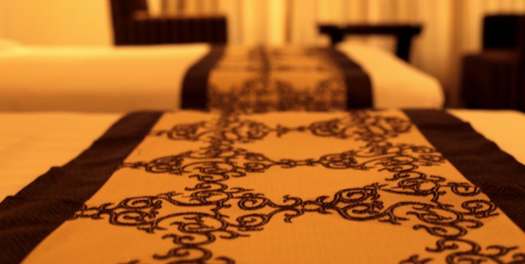 Ariya Hotel 팀부 외부 사진